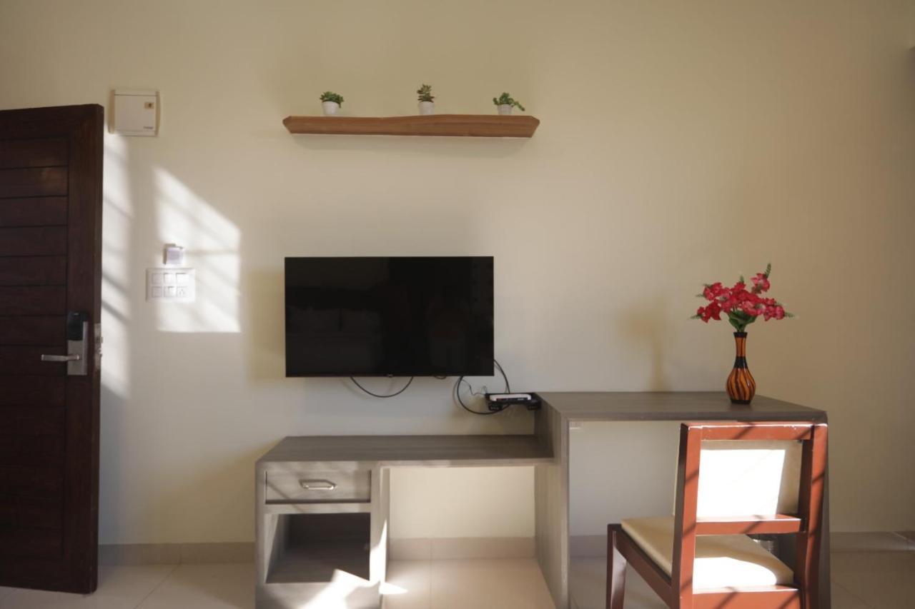 Elysian Grand Hotel Bengaluru Zewnętrze zdjęcie