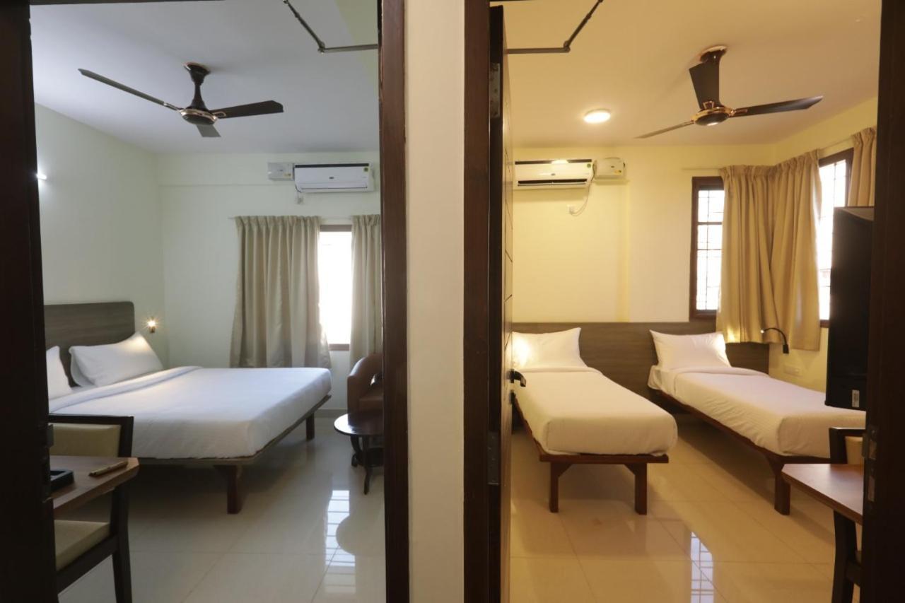 Elysian Grand Hotel Bengaluru Zewnętrze zdjęcie