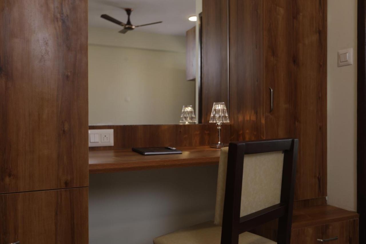 Elysian Grand Hotel Bengaluru Zewnętrze zdjęcie